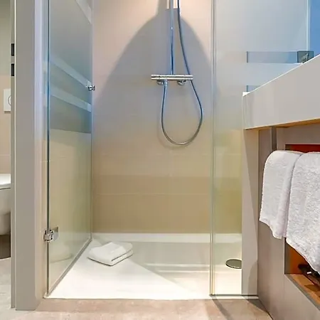 Elaya Kevelaer, Trademark Collection By Wyndham Hotel